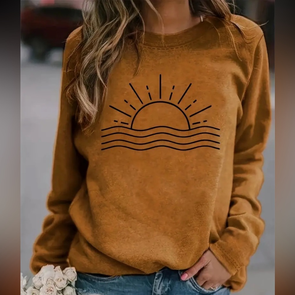 NIB Sunset Print Crew Neck T-shirt Size Medium